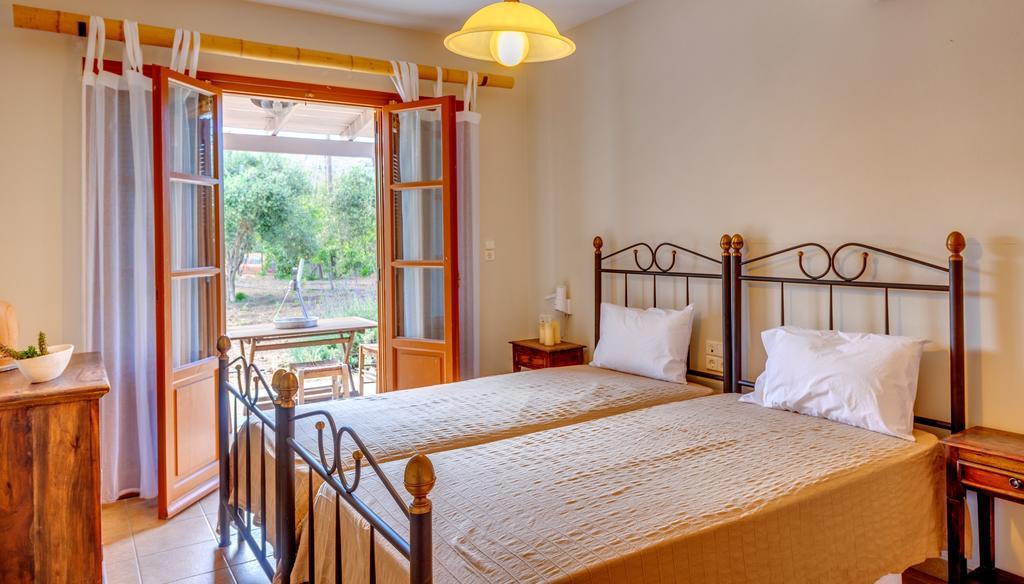 Villa Delona Engares Bagian luar foto