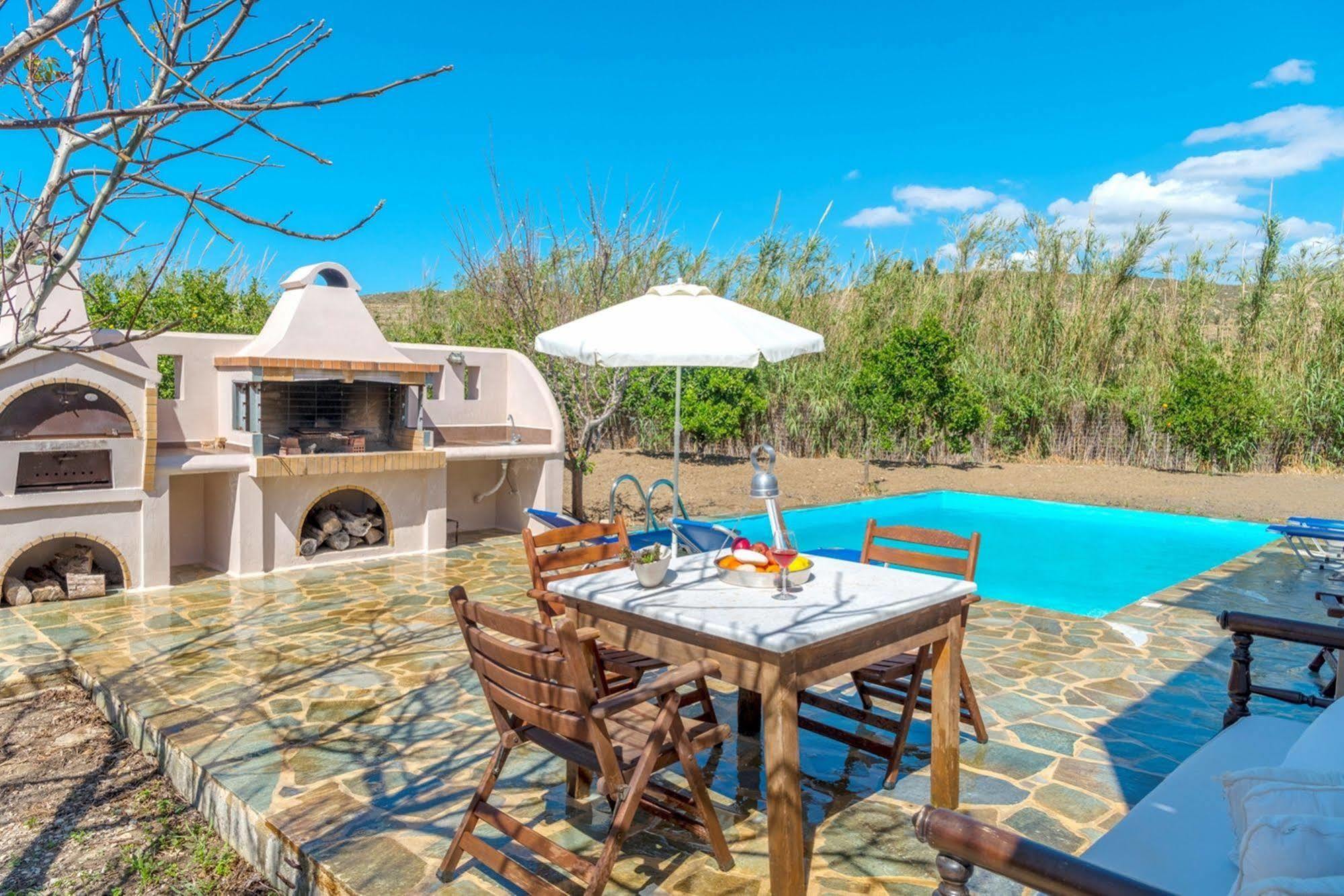 Villa Delona Engares Bagian luar foto